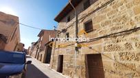 Vista exterior de Casa o xalet en venda en Briones amb Jardí privat, Terrassa i Traster