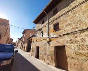 Vista exterior de Casa o xalet en venda en Briones amb Jardí privat, Terrassa i Traster