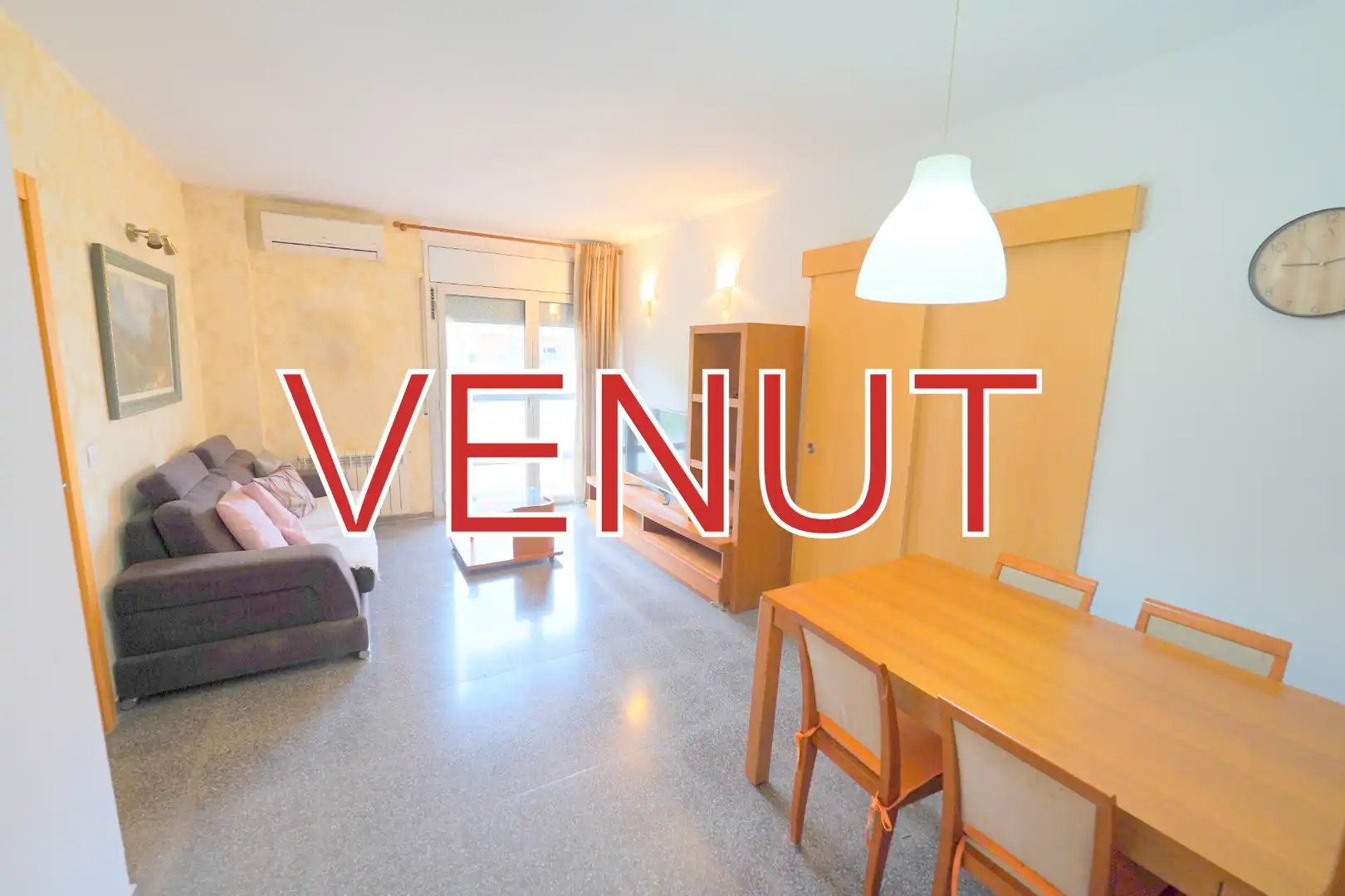 Piso en venta en  Barcelona Capital con Aire acondicionado, Calefacción y Amueblado