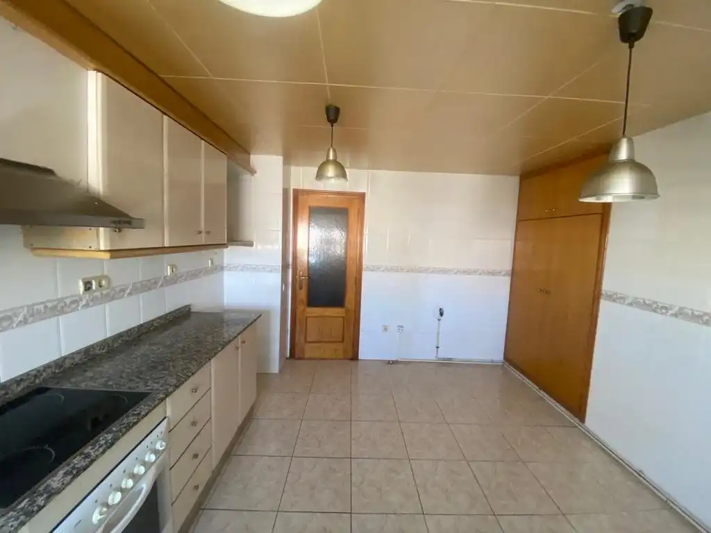 Piso en venta en C/ Valletas, Valletes - Xiribecs