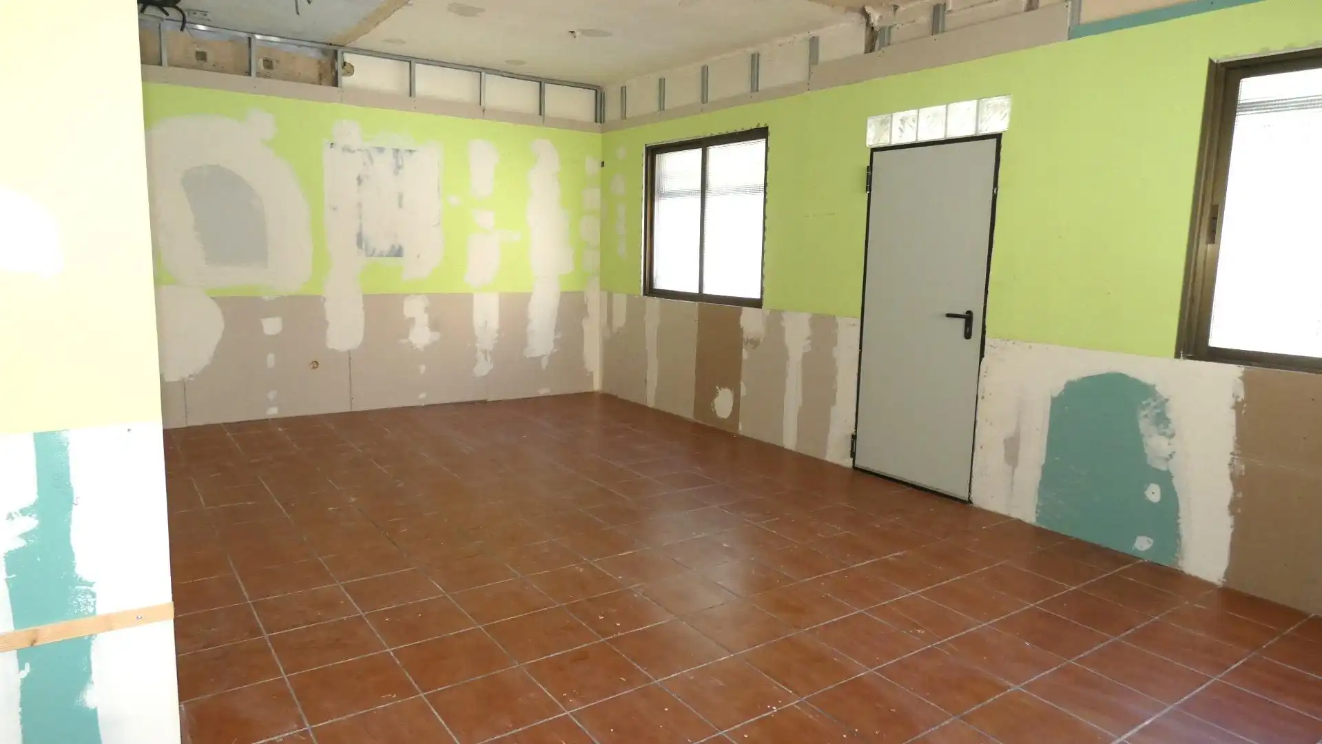 Ground floor for sale in Casetas - Villarrapa