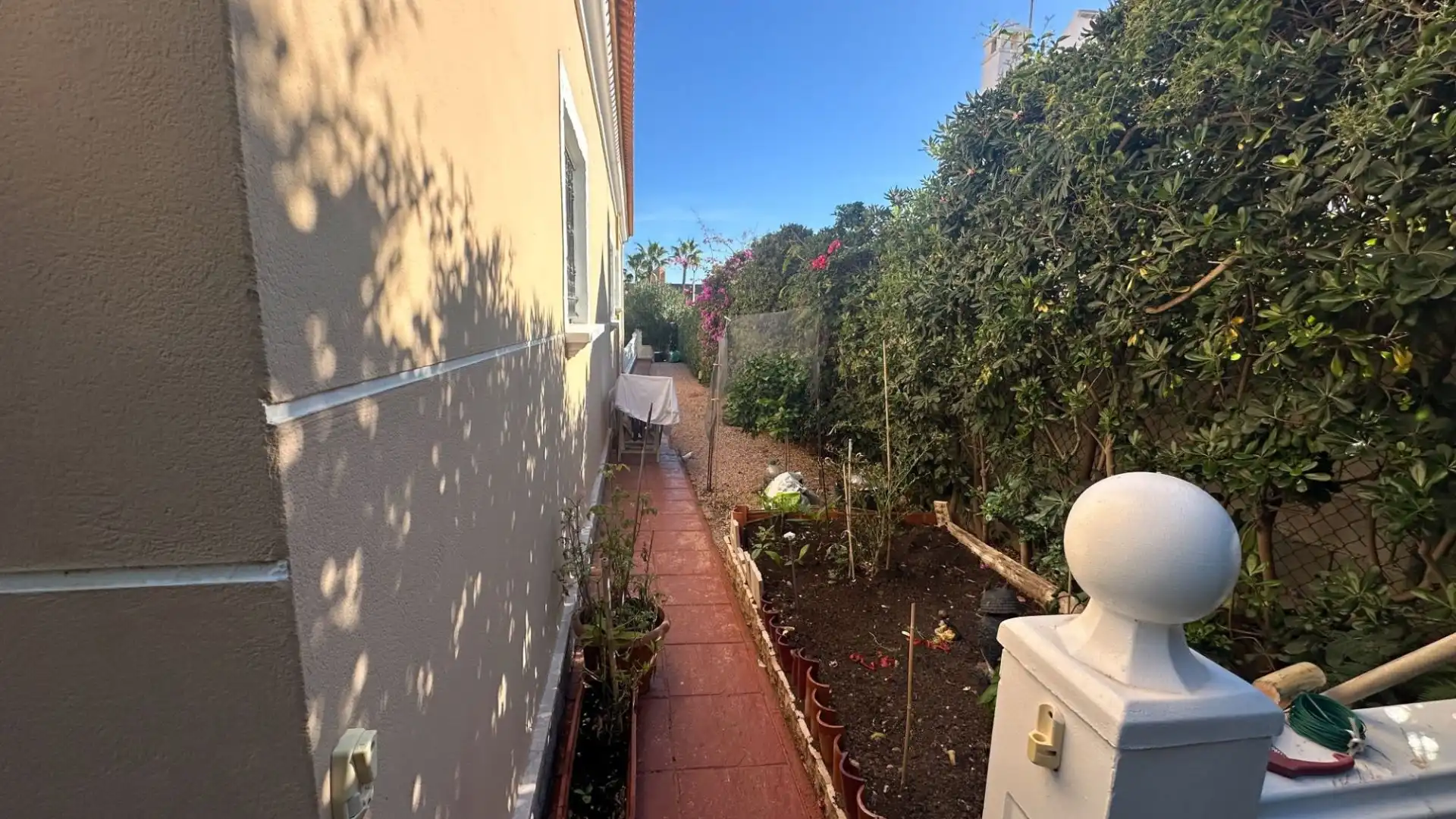 Casa amb piscina en venda a La Mata, imagen 48