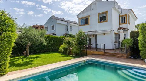 Photo 3 of House or chalet for sale in Calle Begonias, El Zaudín - Club de Golf, Sevilla