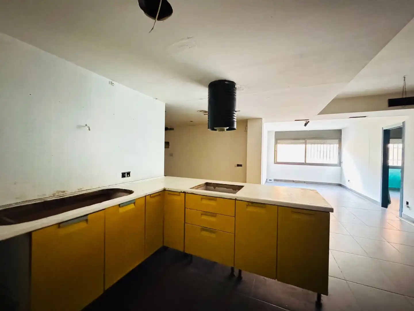 Flat for sale in Carrer de la Vila de Lloret, Mont Ferrant - Joan Carles I