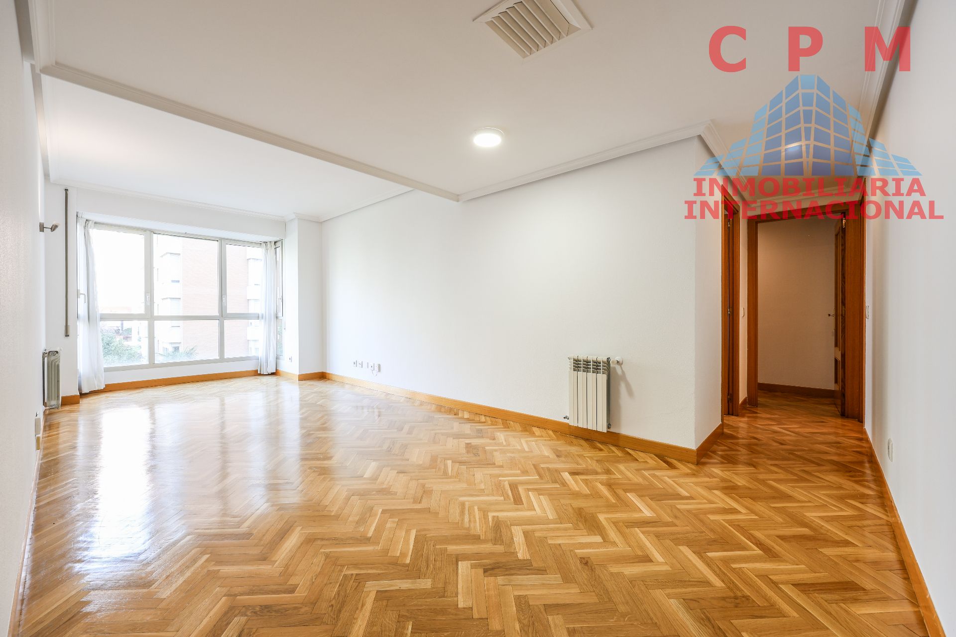 Sala d'estar de Pis de lloguer en  Madrid Capital amb Aire condicionat, Calefacció i Forn