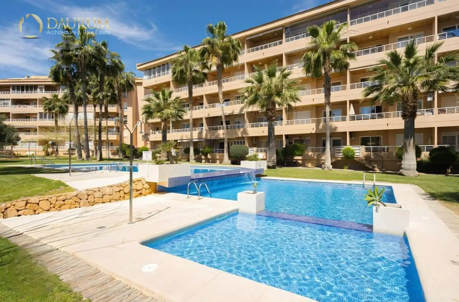 Piscina de Dúplex en venda en L'Alfàs del Pi amb Aire condicionat, Calefacció i Terrassa