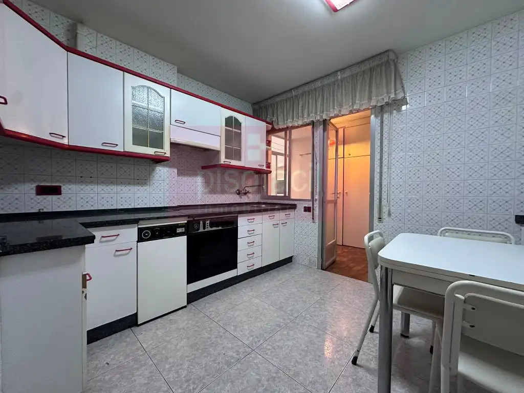 Cocina de Piso en venta en Lugo