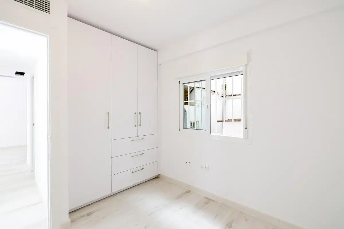 Habitación de Planta baja en venta en Málaga con Aire acondicionado y Calefacción