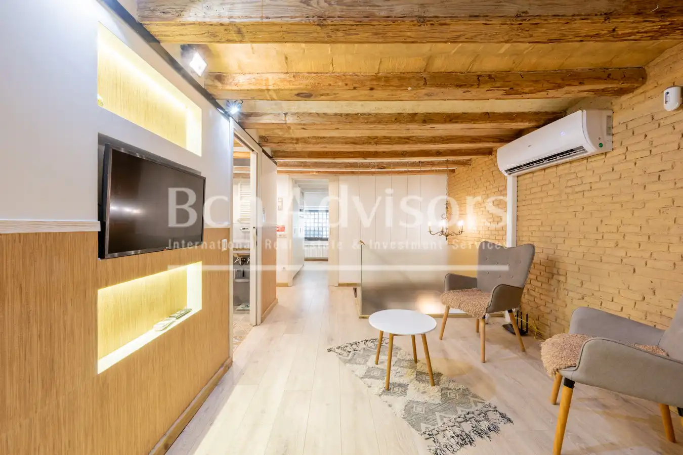 Living room of Duplexes for sale in Barcelona  with Air Conditioner, Heating and Parquet flooring
