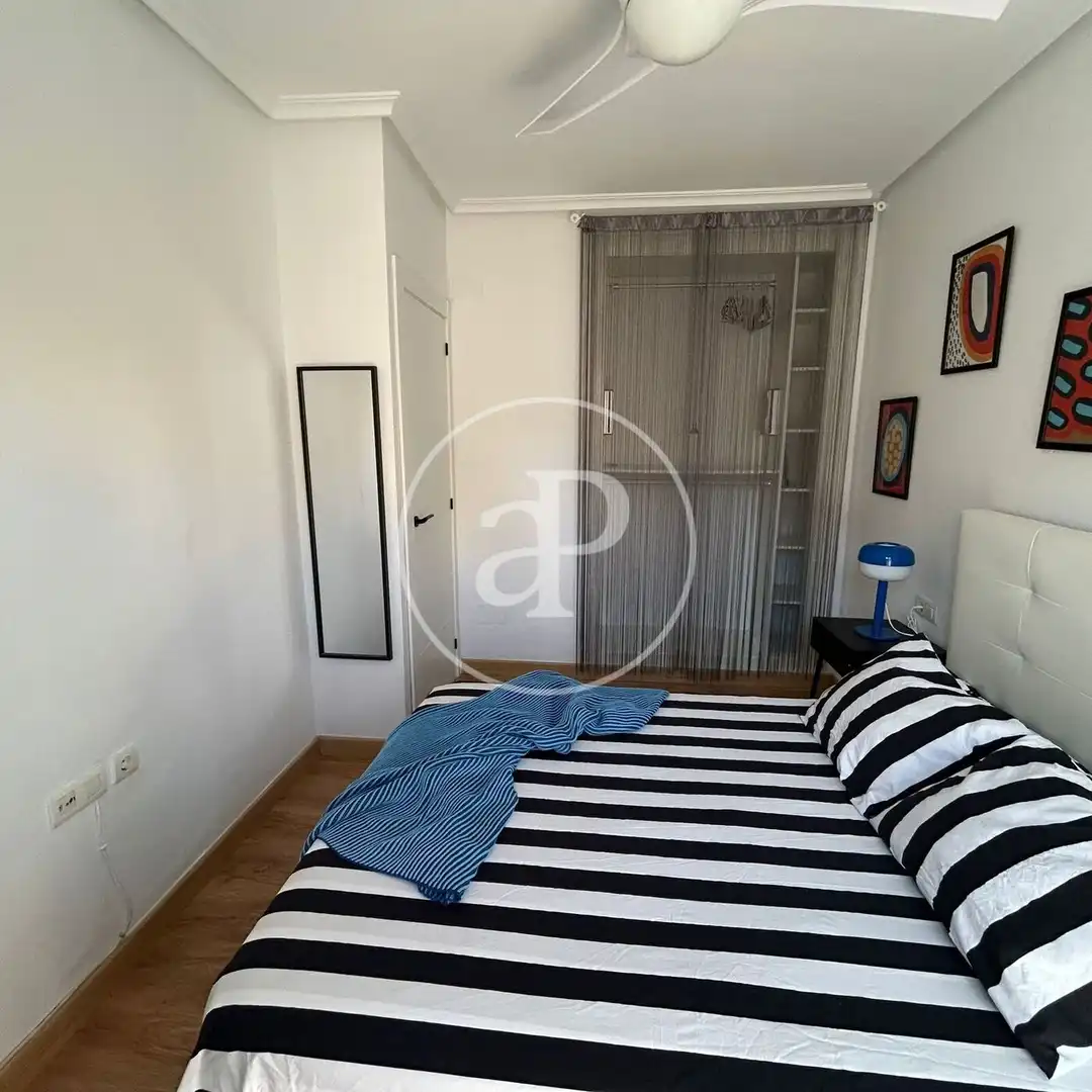 Dormitori de Casa adosada en venda en Orihuela amb Aire condicionat, Calefacció i Terrassa