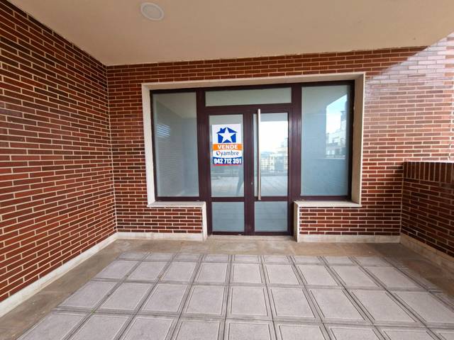 Local comercial en Venta en Calle Calle Ribera de Arriba, 10, 10 en Montecerrao