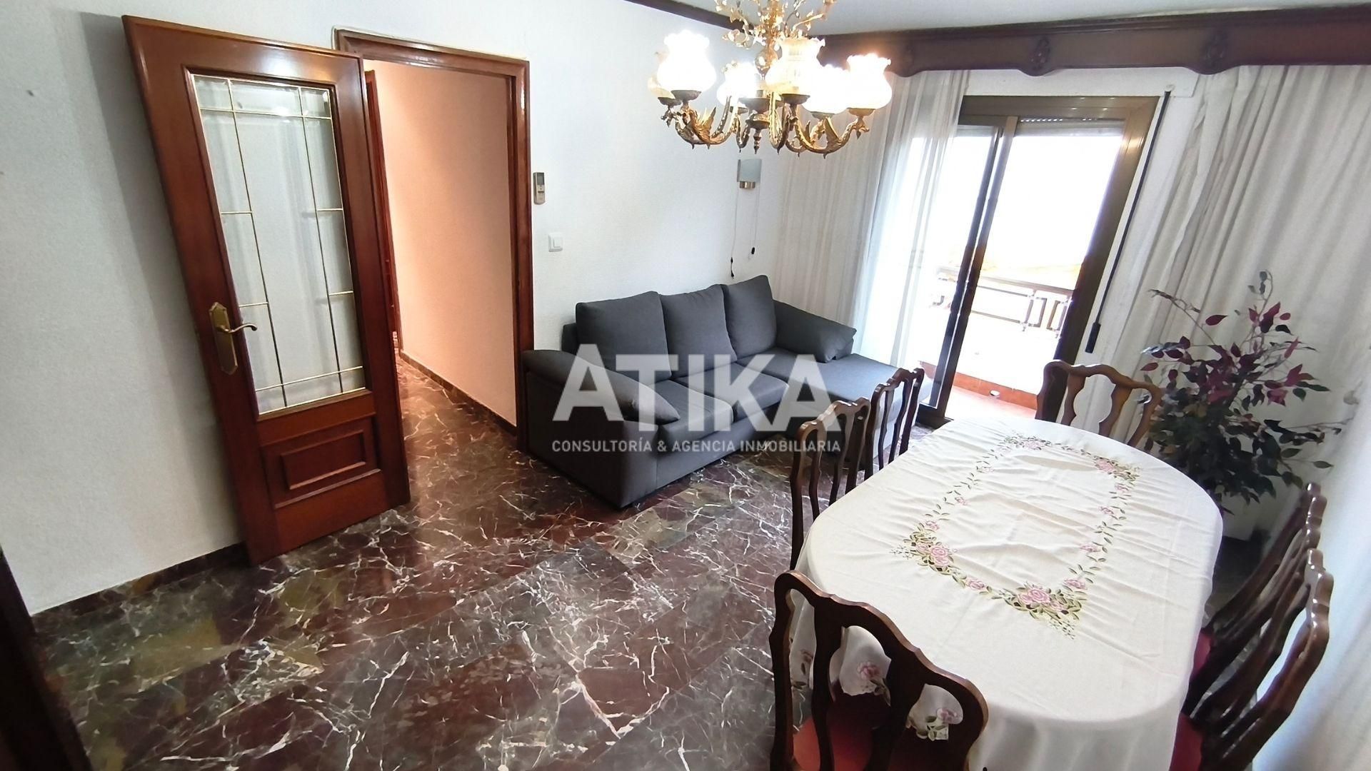Piso de alquiler en Ontinyent con Aire acondicionado, Calefacción y Balcón