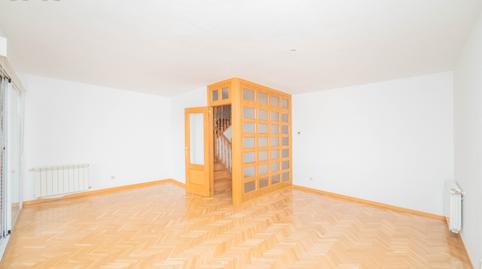 Foto 5 de Casa o xalet en venda a Avenida del Cantábrico, 198, Las Castañeras - Bulevar, Madrid