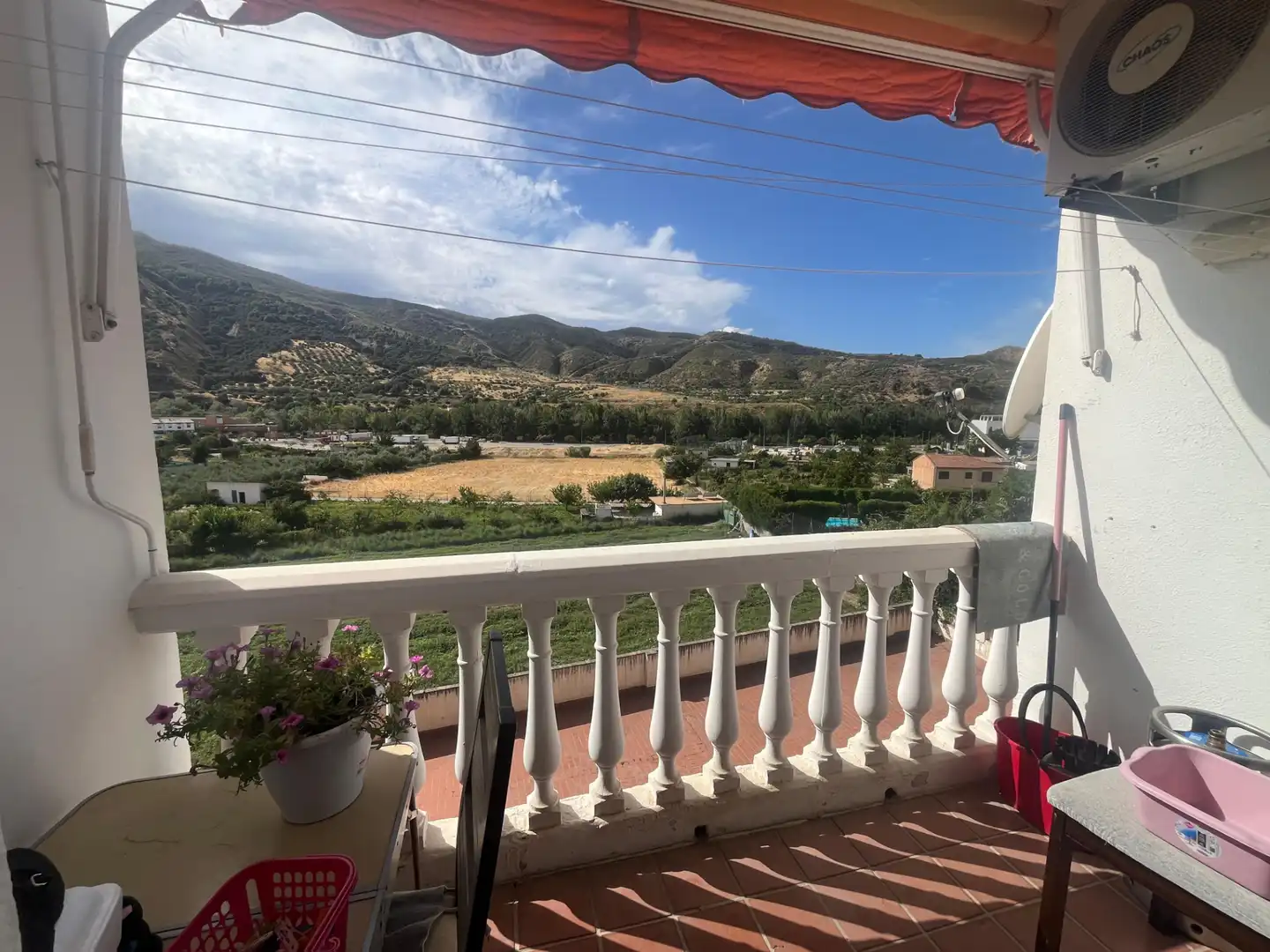 Flat with terrace for sale in Avenida de la Sierra Nevada