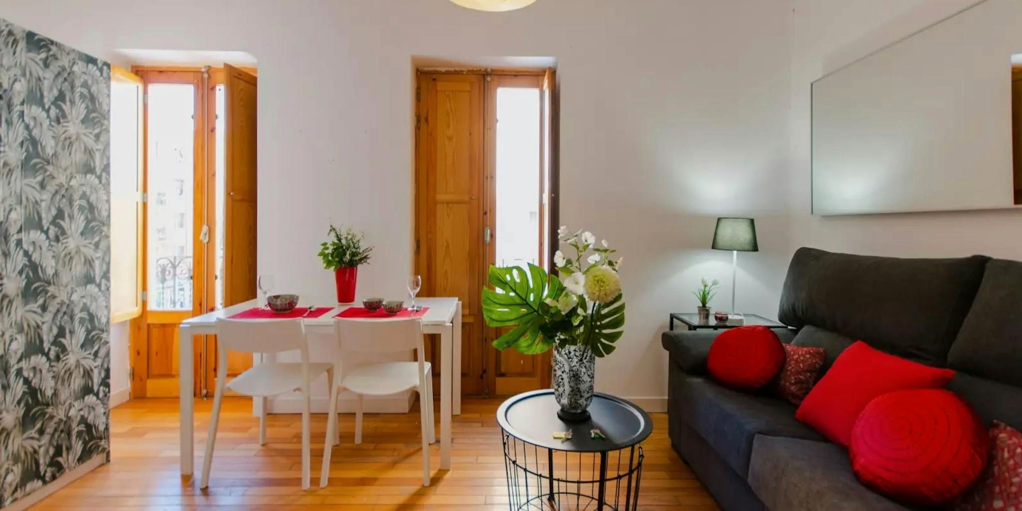 Sala d'estar de Pis de lloguer en  Madrid Capital amb Aire condicionat, Calefacció i Moblat