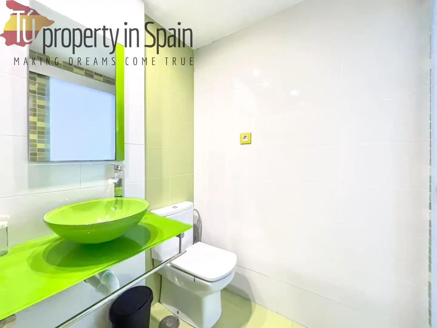 Room in ORIHUELA, Ciudad de Asís