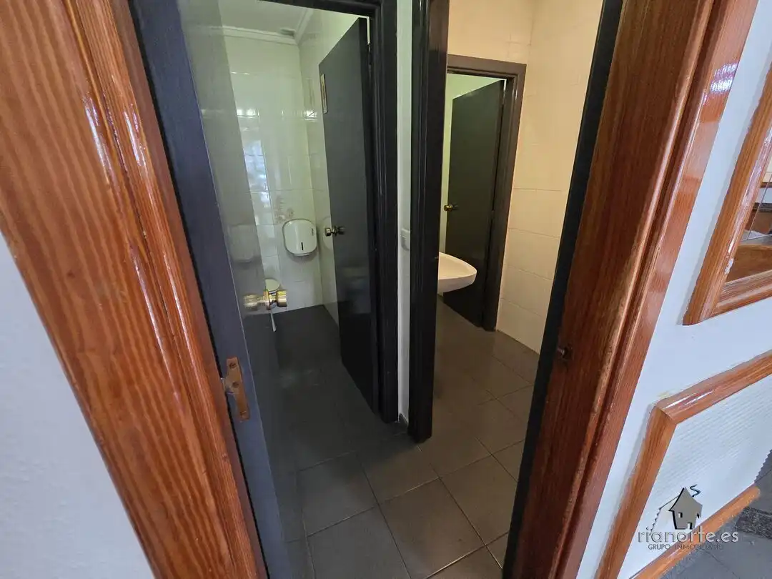 Local comercial en venta en El Carbayedo - El Quirinal, imagen 8