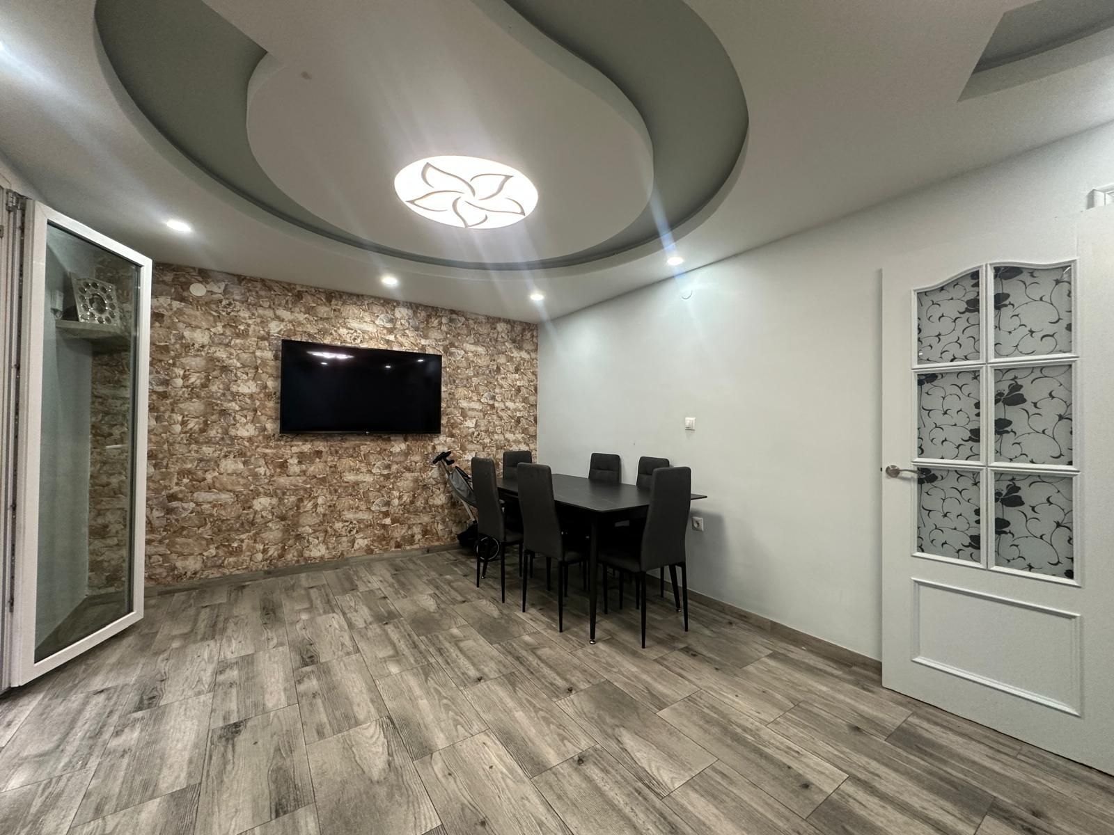 Piso en venta en  Sevilla Capital con Aire acondicionado y Amueblado