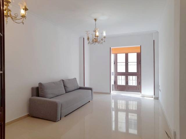 Piso en Alquiler en Alameda - Mentidero - Teatro Falla