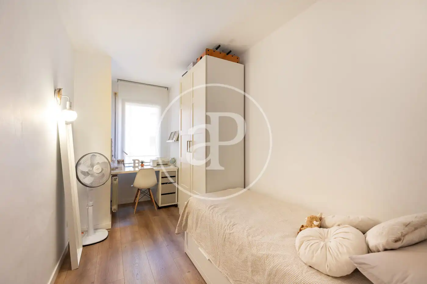 Habitación de Piso en venta en Barcelona con Aire acondicionado, Calefacción y Terraza