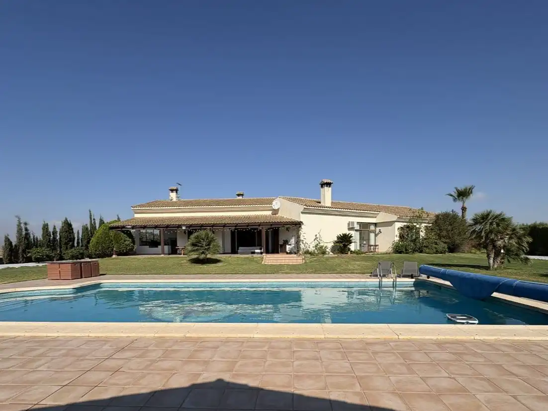 Jardí de Casa o xalet en venda en Lorca amb Aire condicionat, Terrassa i Piscina