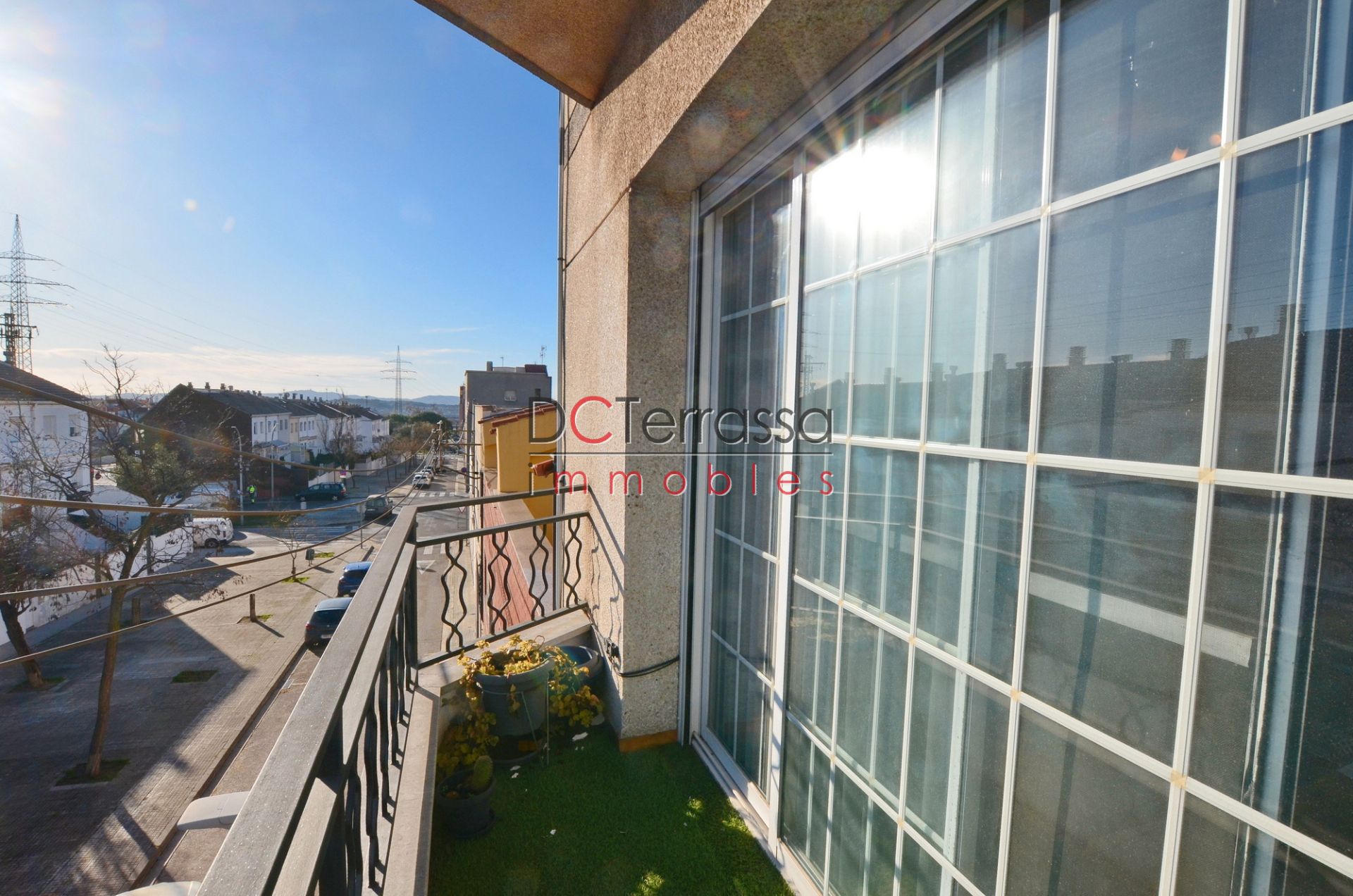 Vista exterior de Pis en venda en Terrassa amb Aire condicionat, Calefacció i Terrassa