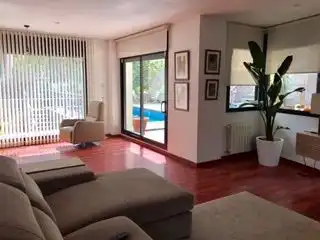 Sala d'estar de Casa o xalet de lloguer en Sant Cugat del Vallès amb Aire condicionat, Calefacció i Jardí privat
