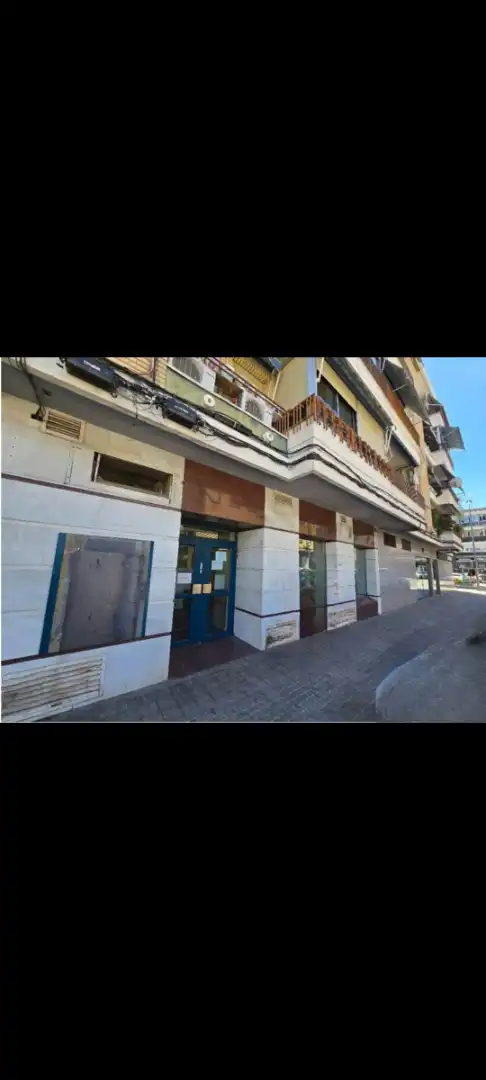 Locale commerciale in vendita a Calle de Cuenca