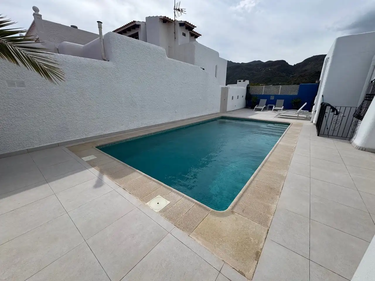 House with pool for sale in Vista de los Ángeles, imagen 14