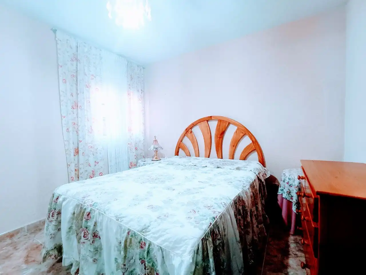 Bedroom of Flat for rent in Madrid  with Air Conditioner and Furnished