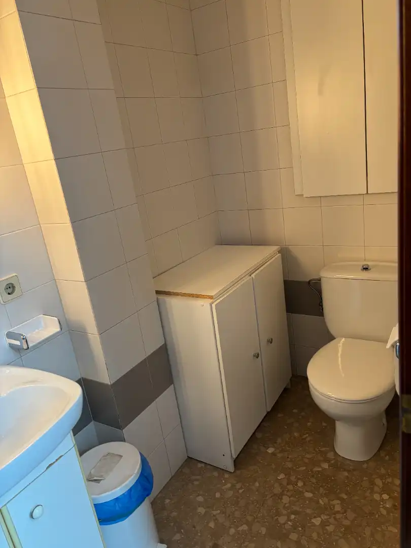 Bany de Oficina en venda en Mollerussa amb Aire condicionat i Calefacció