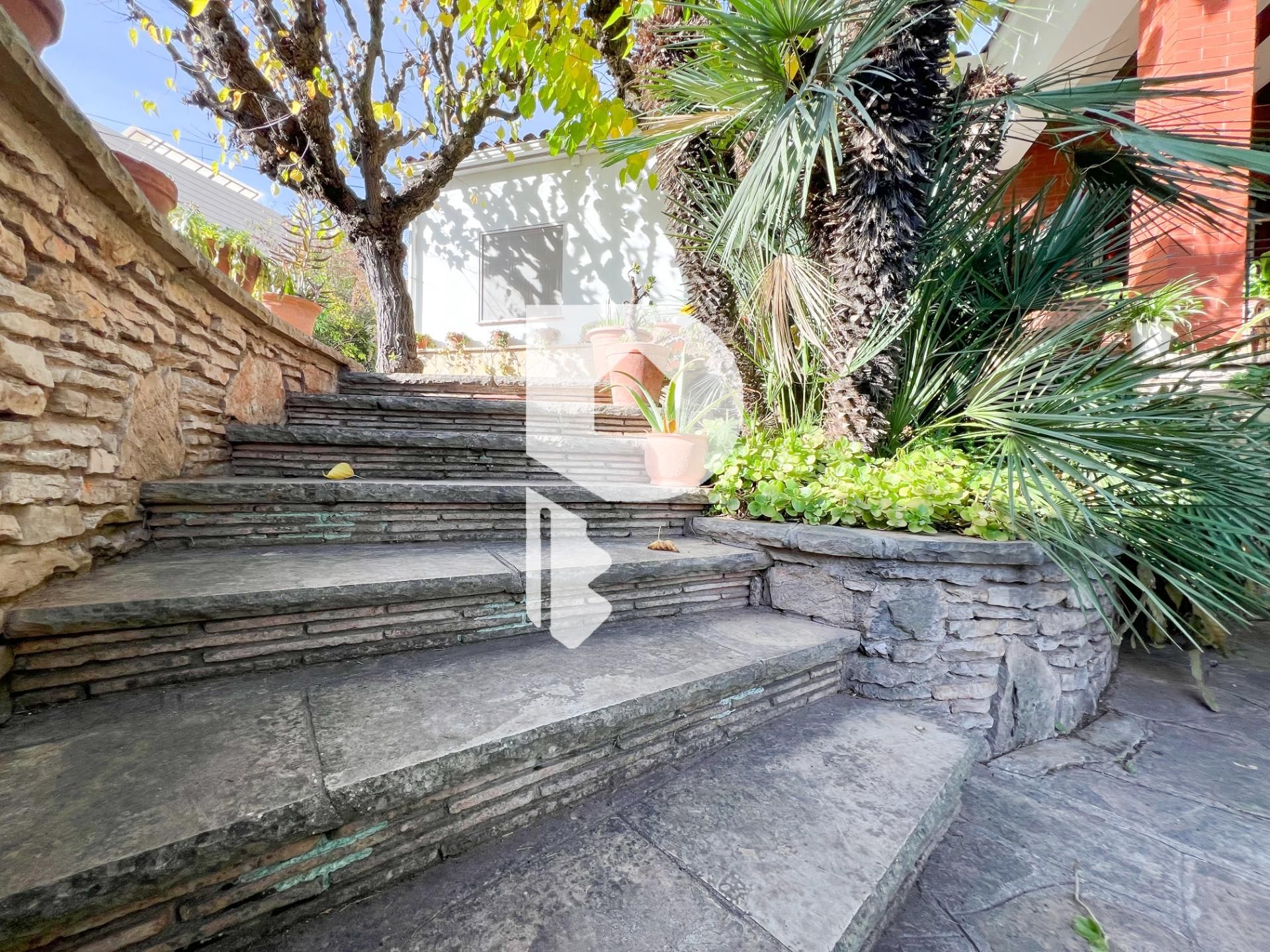 Garten von Haus oder Chalet zum Verkauf in Vallirana mit Heizung, Privatgarten und Terrasse