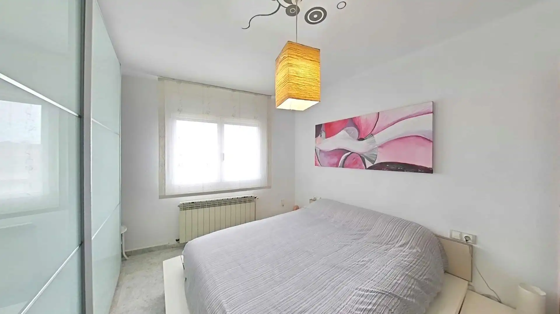 Habitación de Ático en venta en Canovelles con Terraza, Trastero y Balcón