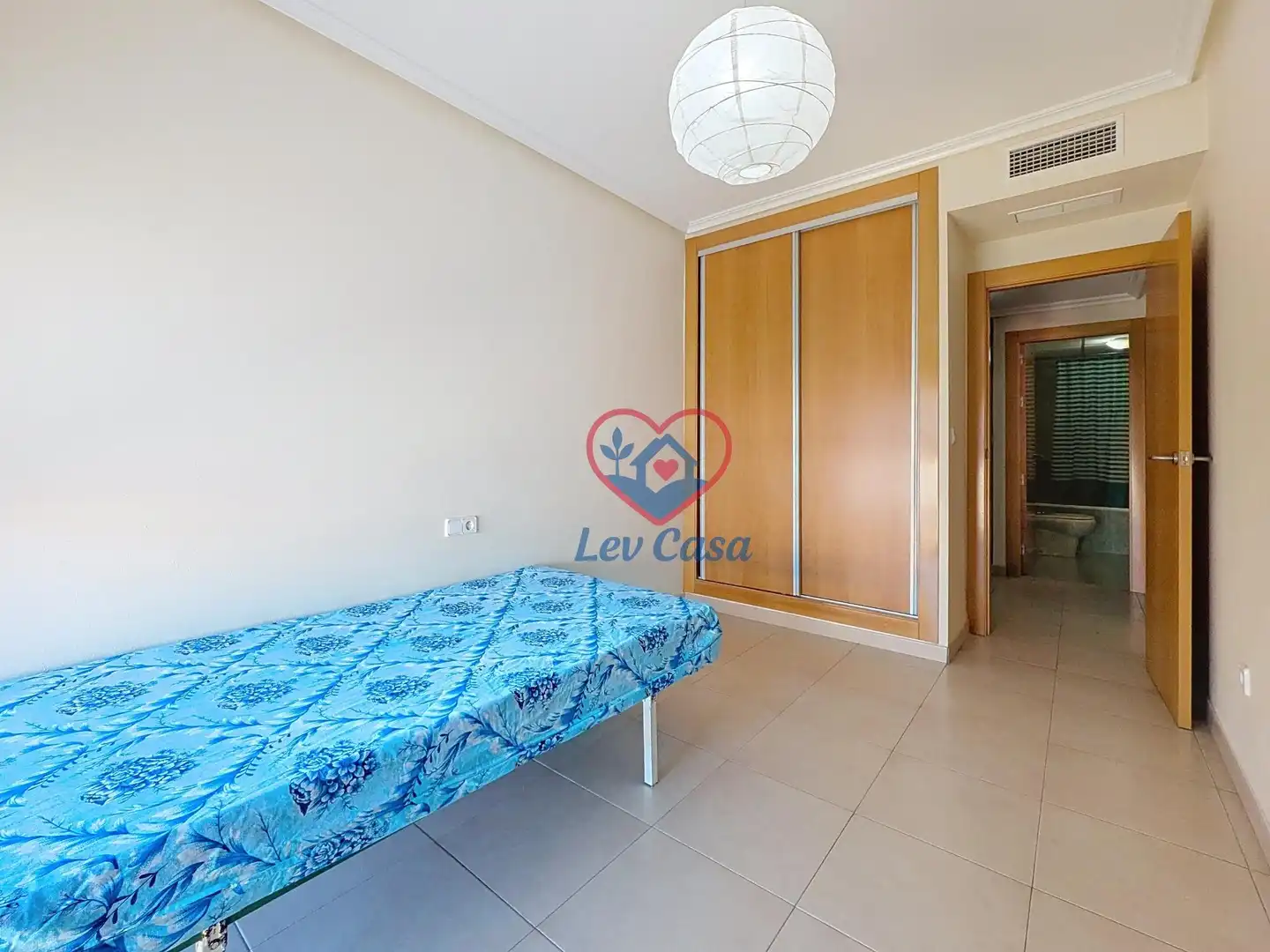 Habitación de Piso en venta en Murcia con Aire acondicionado y Amueblado