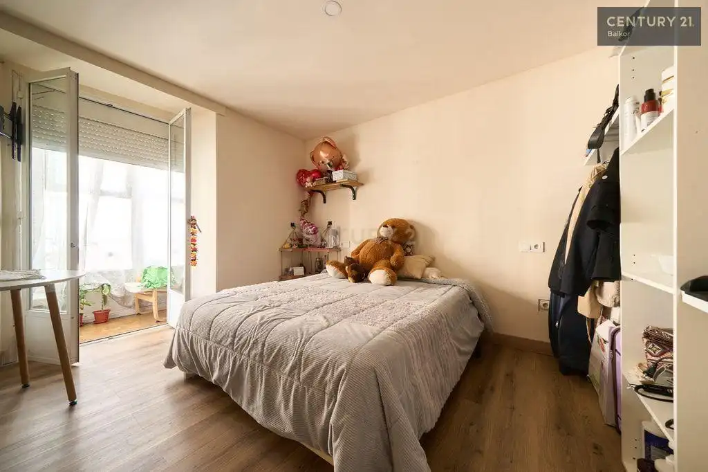 Flat for sale in Errege Atea, 18, Vitoria-Gasteiz, Spain 18, imagen 17