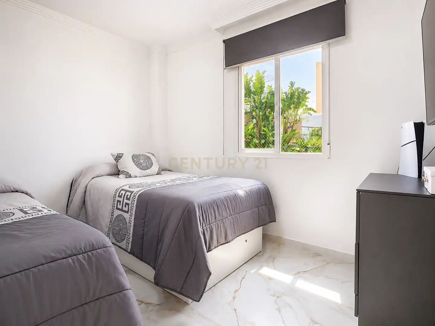 Apartamento con piscina en venta en Avenida las Palmeras, Benalmádena, Spain, imagen 20
