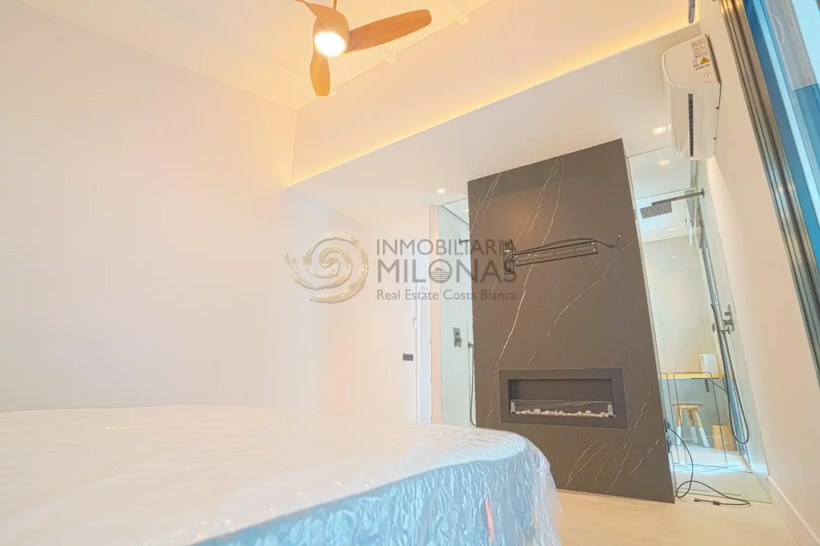 Habitación de Casa o chalet en venta en L'Alfàs del Pi con Aire acondicionado, Jardín privado y Terraza