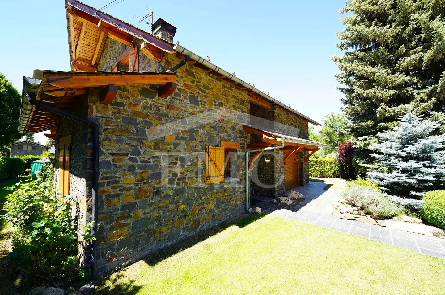 Vista exterior de Casa o chalet en venta en Llívia con Calefacción, Jardín privado y Parquet