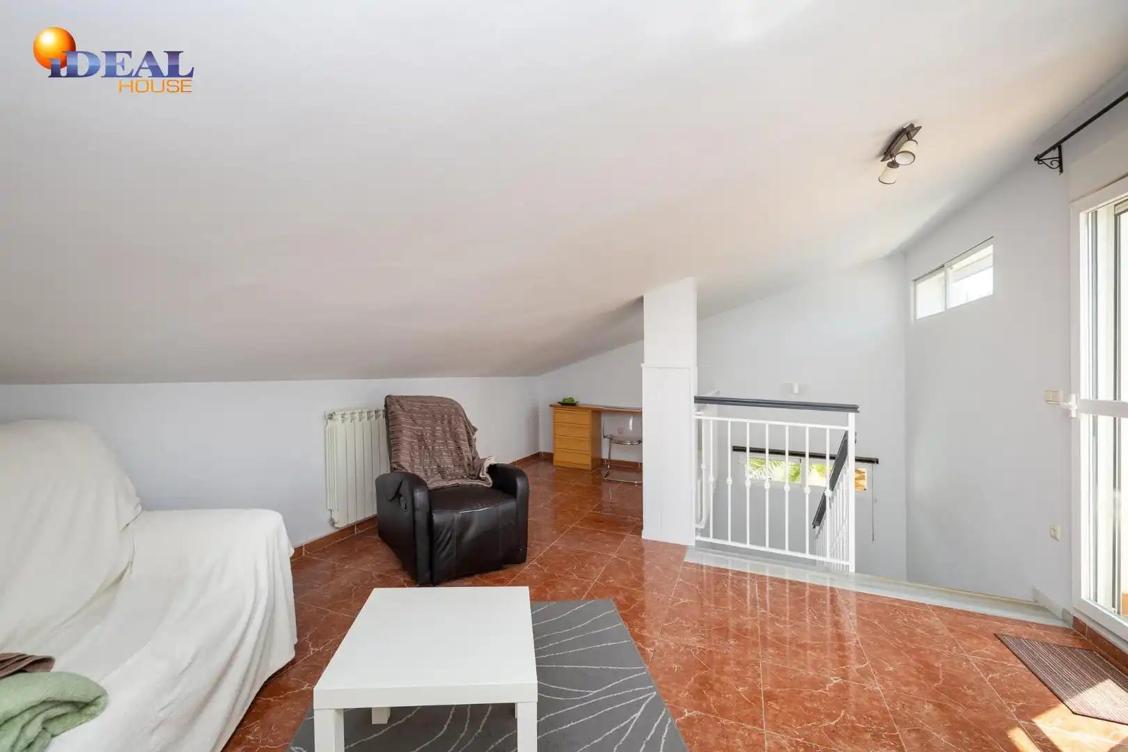 Doppelhaushälfte mit Terrasse zum Verkauf in Cenes de la Vega, imagen 35