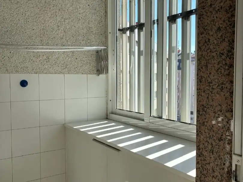 Terraza de Piso en venta en Vigo  con Balcón