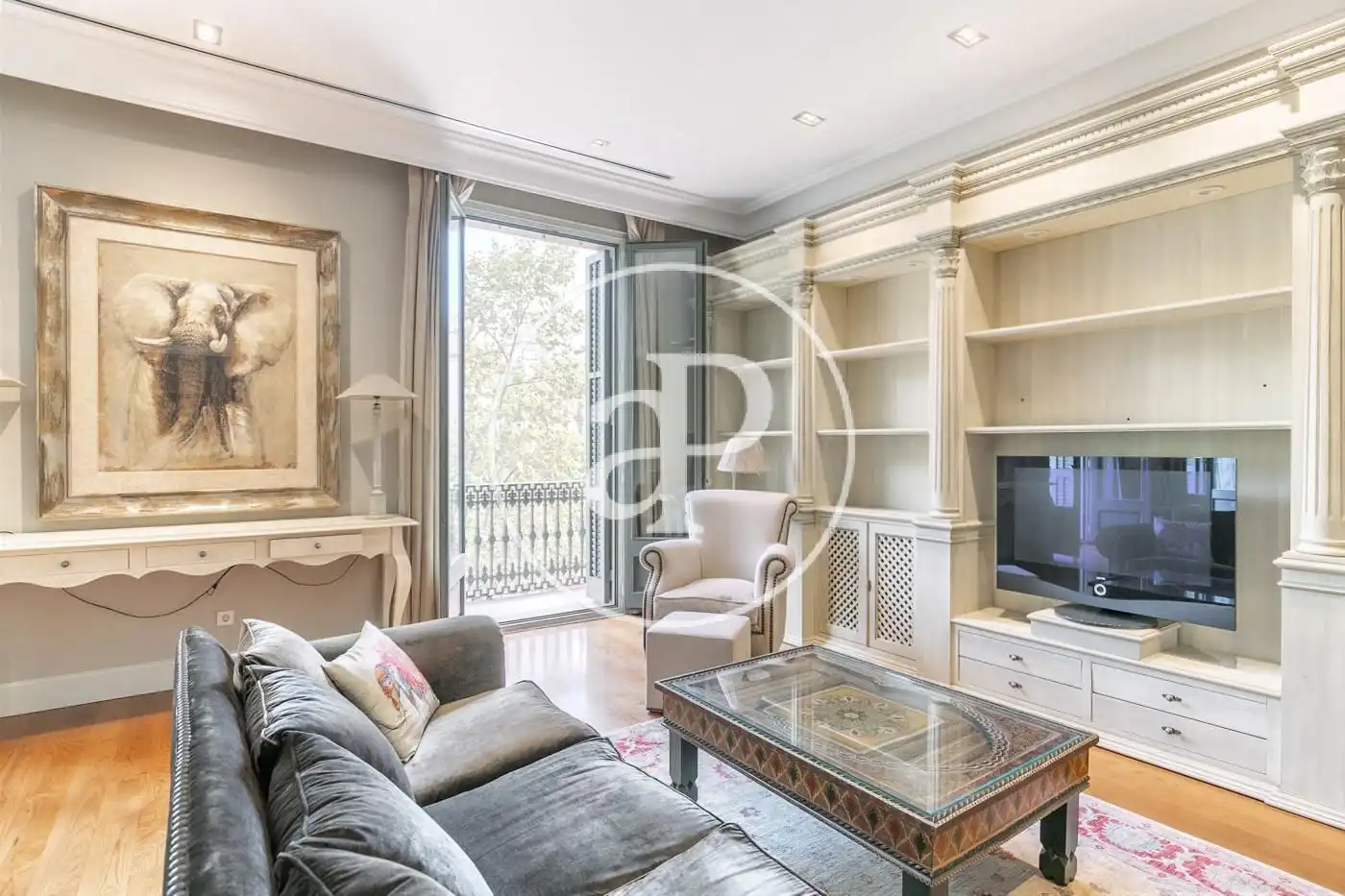 Wohnzimmer von Wohnung zum Verkauf in Barcelona mit Klimaanlage, Heizung und Balkon