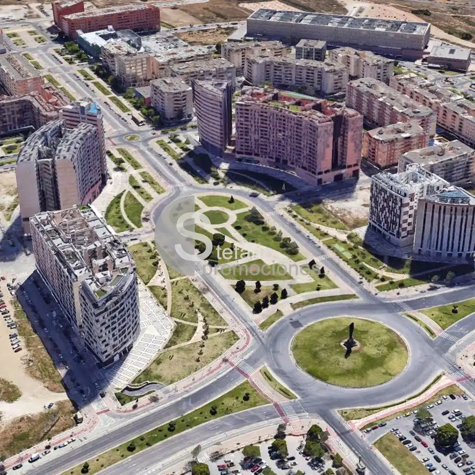 Dachboden zum Verkauf in Málaga mit Klimaanlage, Terrasse und Abstellraum