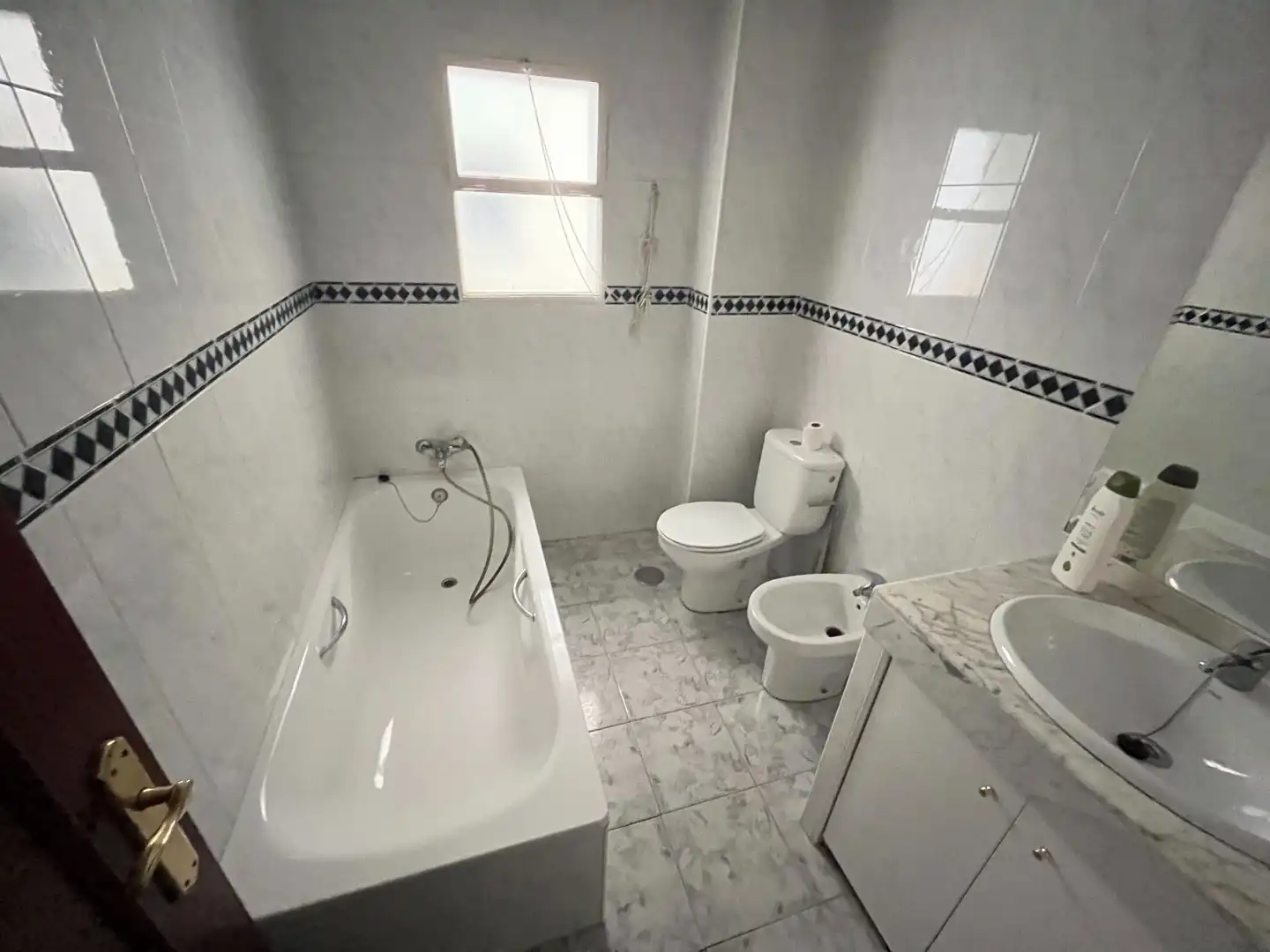 Bathroom of Flat for sale in Málaga  with Terrace