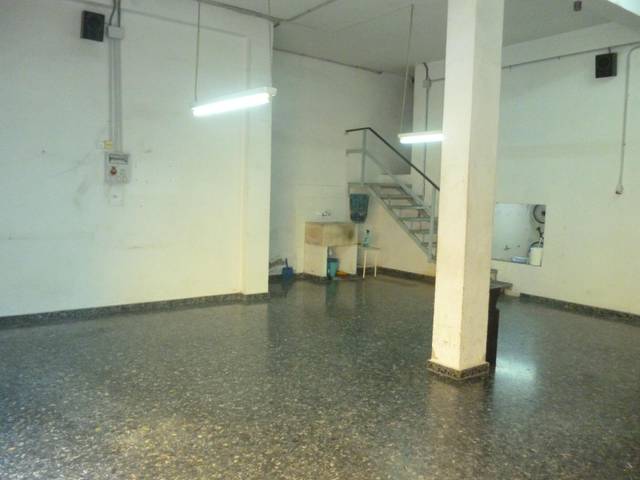 Local comercial en Alquiler en Centro