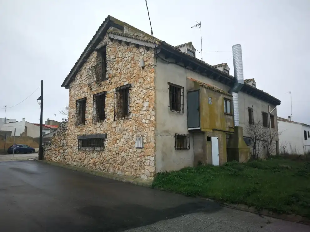 Vista exterior de Edifici en venda en Balsa de Ves