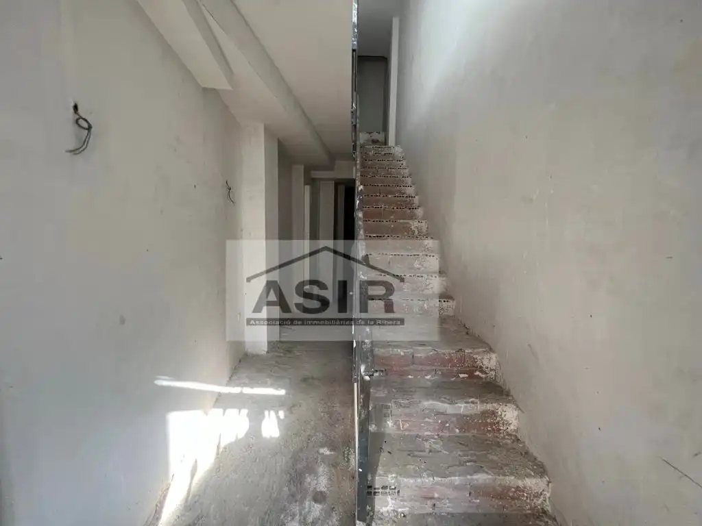 Buildings for sale in Alzira