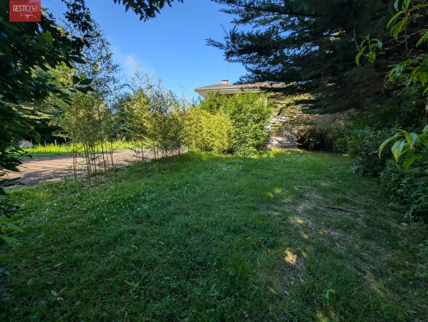 Country homes for sale in Noja  with Private garden, Terrace and Balcony