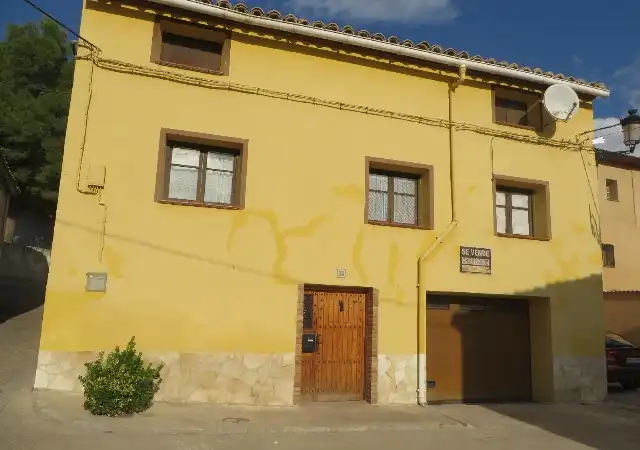 Exterior view of Flat for sale in Calanda, Teruel