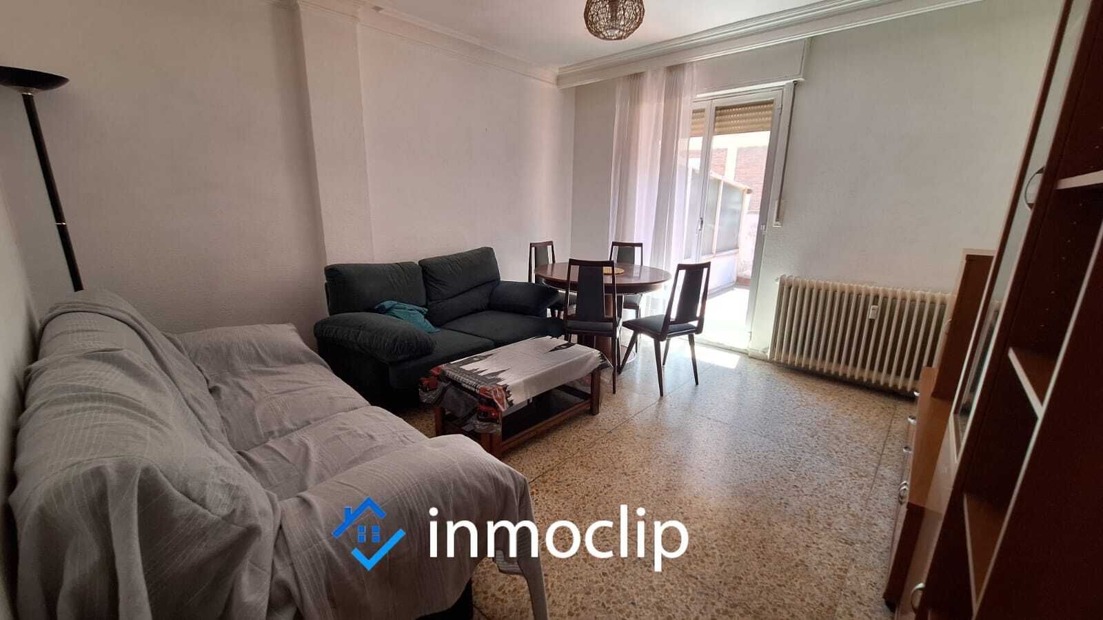 Living room of Attic to rent in Salamanca Capital  with Heating and Furnished