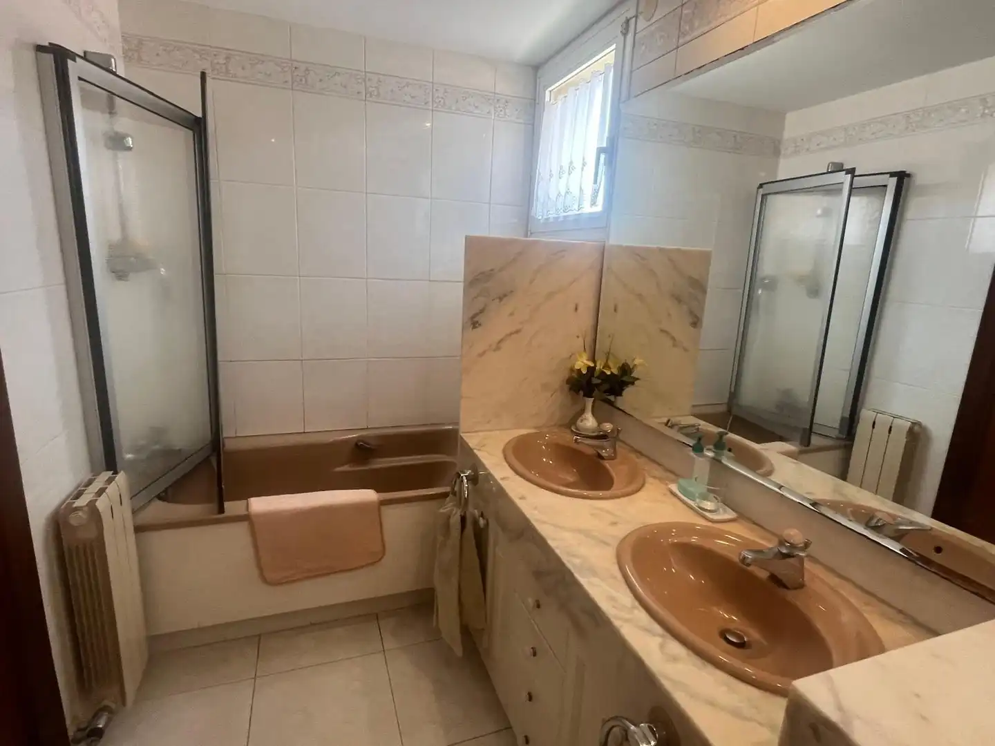 Bathroom of Houses for sale in Teià  with Air Conditioner, Heating and Terrace